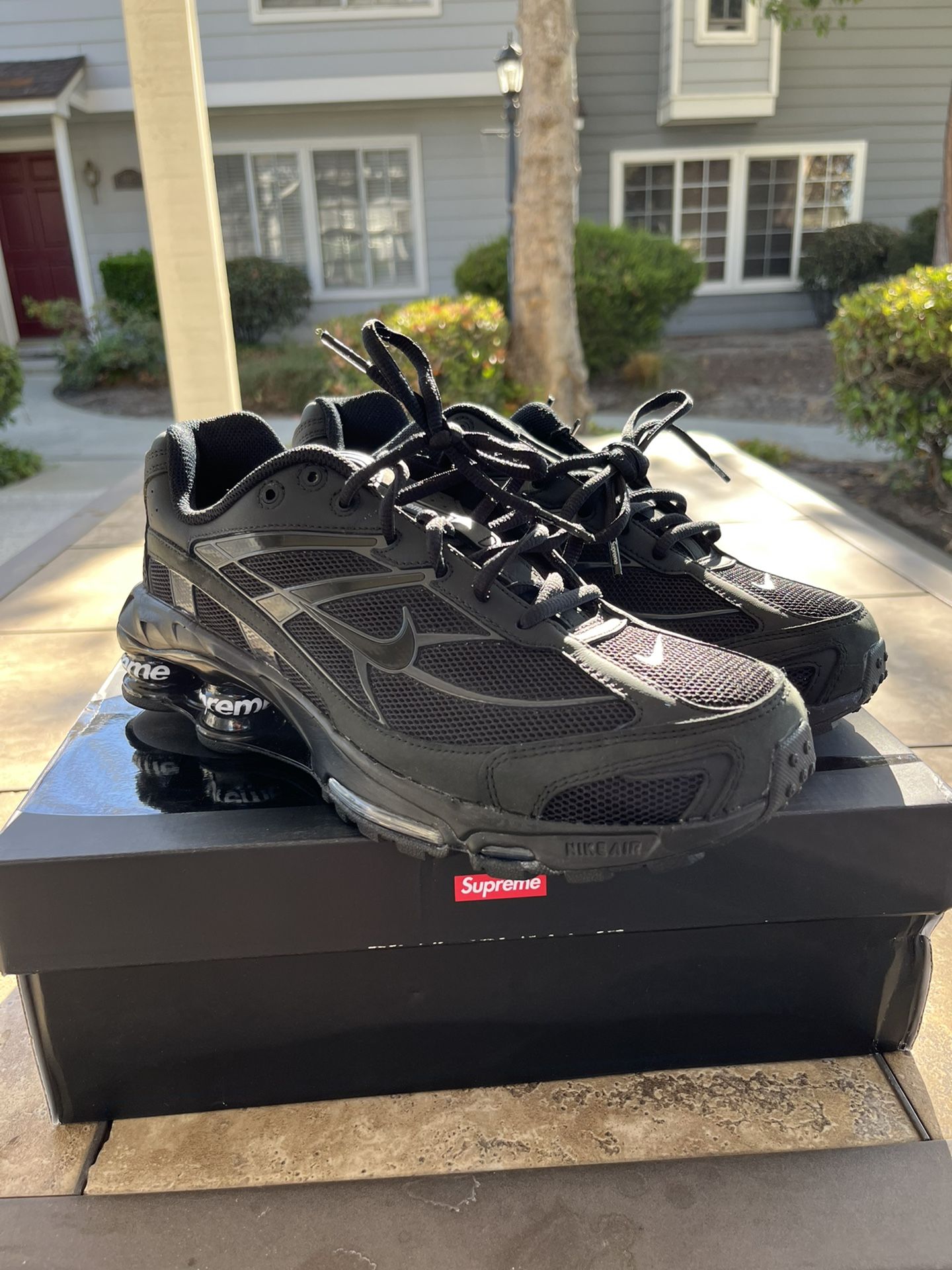 supreme x nike shox ride 2 'black'