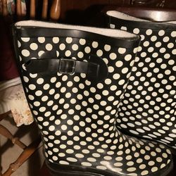 Sale Cutie Boots Size 9  Black And White Polka