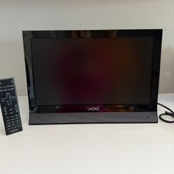 VIZIO M190VA 19” HD LED LCD TV HDMI WITH REMOTE 