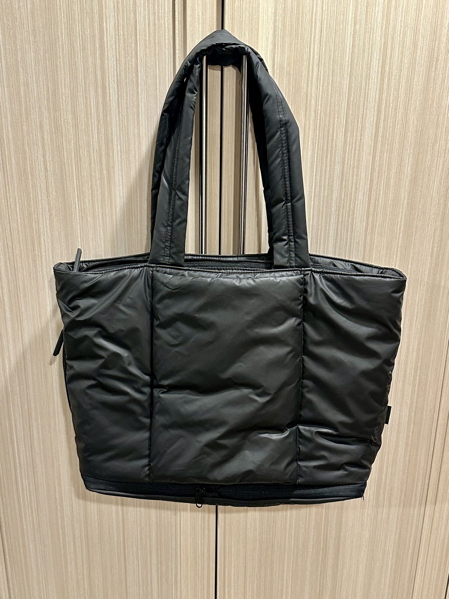 Brand New Black CALPAK Luka Duffel 👜