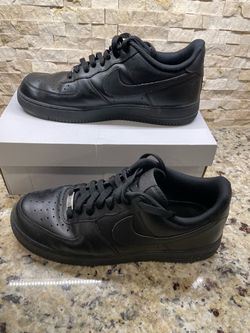 Nike Air Force 1 Low Mens Size 11 Triple Black Leather Sneakers AF1 LowTop Classic