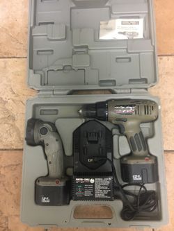 Porter Cable drill. I think needs batteries