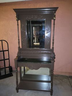 vintage Pulaski furniture hall tree featuring a marble top with two matching coffee tables