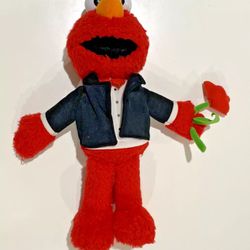 Fisher Price "Elmo Loves You" Talking Stuffed Animal Plush Valentine Flower 2009