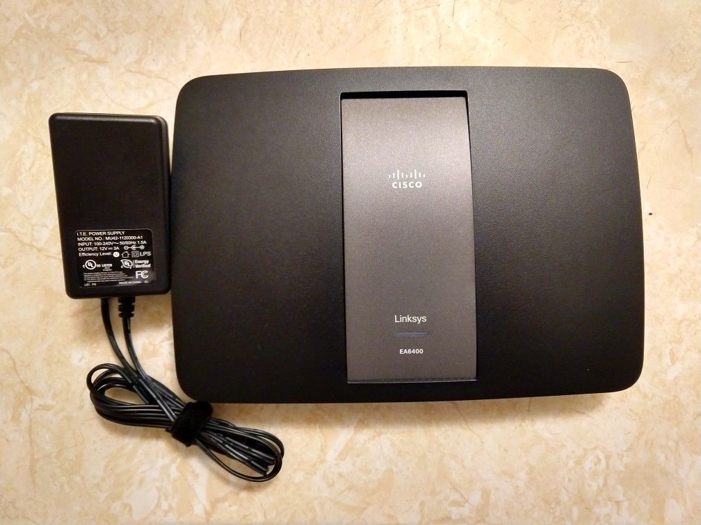 Linksys EA6400 - AC1600, 802.11ac Dual-Band 2.4GHz/5GHz, Smart WiFi Router - Gigabit Ethernet