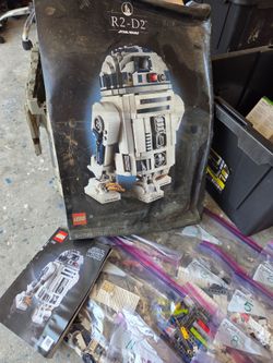 LEGOS 75308 R2D2