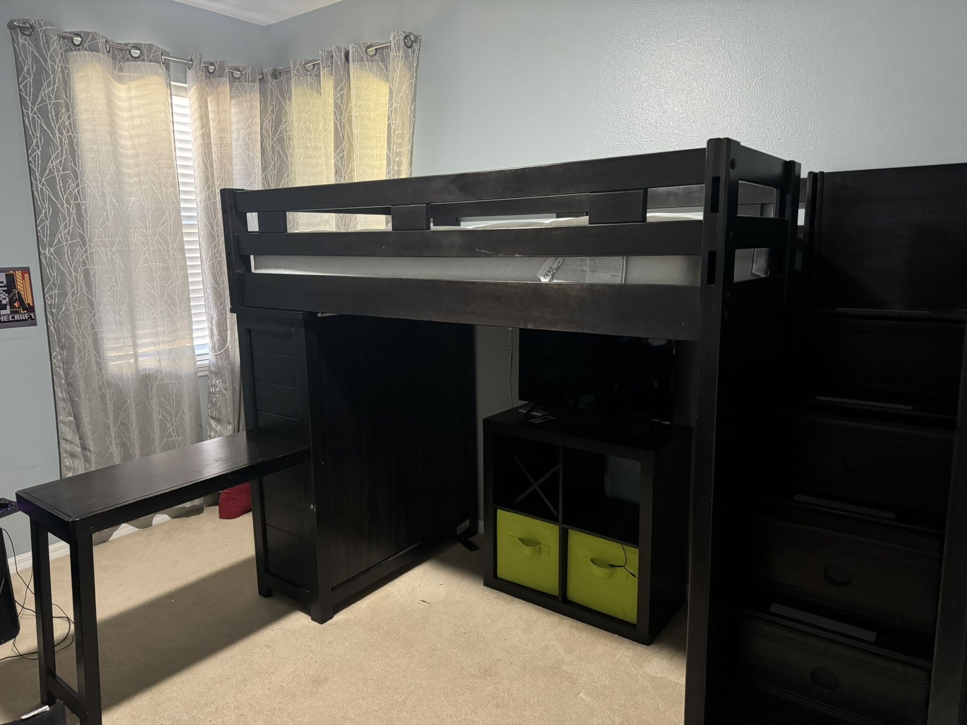 Twin Size Bunk Bed
