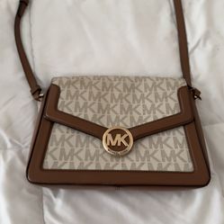 Michael Kors crossbody bag