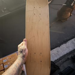 Tiny deck never had trucks on it