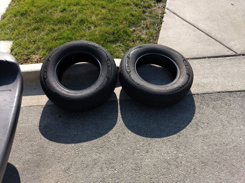 2 Different Tires One Is 215.70 70 15 And The Other Is 205 75 R15