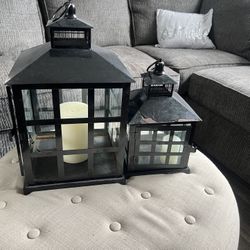 2 lanterns