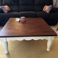 Coffee table and entry table set