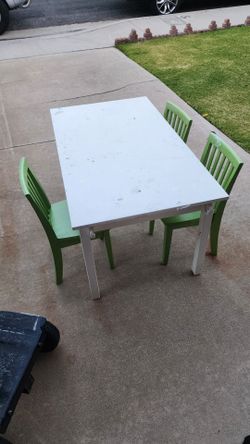 Kids Pottery Barn Table and 3 chairs