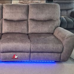 Brand New! 2pc Motion Living Room Set😍/ Take it home with only $39Down/ Hablamos Español Y Ofrecemos Financiamiento 🙋🏻‍♂️ 