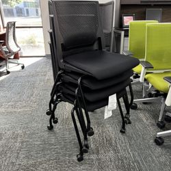 Haworth Very Stacking Chair