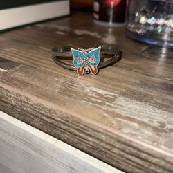 Silver Tone Bracelet