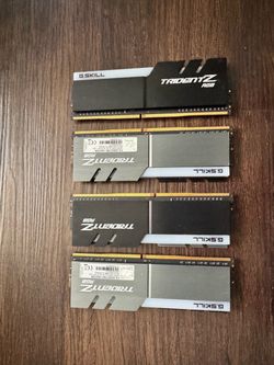 4x8 gb RAM