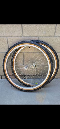 26" Silver Alloy Wheels