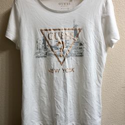 Brand new guess tee