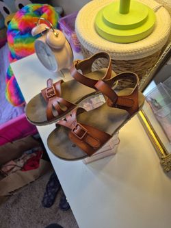 Girls sandals size 12
