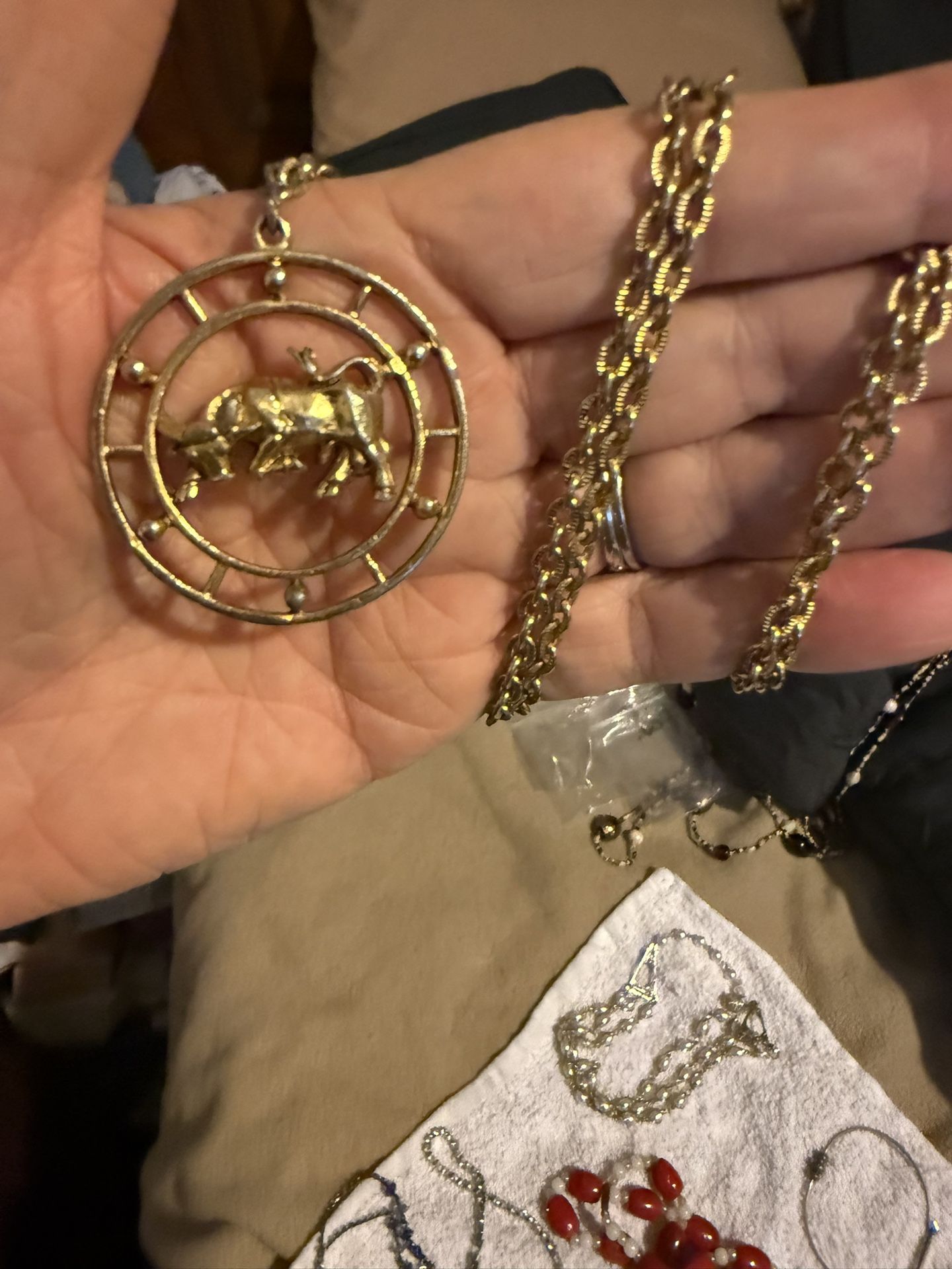 Men’s Vintage Celebratory NY Taurus Pendant Necklace 