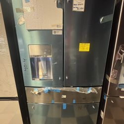 GE Café Refrigerator With Water And Ice Autofill In Stainless Steel 