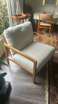 Oversized Modern White Boucle Accent Chair