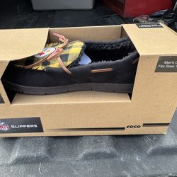 Pittsburgh Steelers Team Logo Flannel Moccasin Slippers Mens Size 11-12