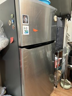 LG 33in Refrigerator And AC 