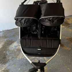 Thule Urban Glide 2 double jogging stroller aluminium/jet blackberry 