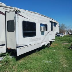 2007 Rv 26 Footer