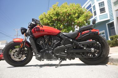 2023 Indian Scout Bobber Sixty ABS Stryker Red Metallic Motorcycle