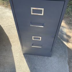 File Cabinet- No Keys