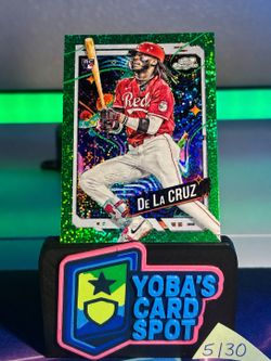 🔥 FOR SALE 🔥 ⚾ Elly De La Cruz 2024 Topps Chrome Cosmic Green Space Dust Rookie Card #/75 ⚾ 💰 $150 SHIPPED 📦 Tracking Included 🛡️ Secure Packag