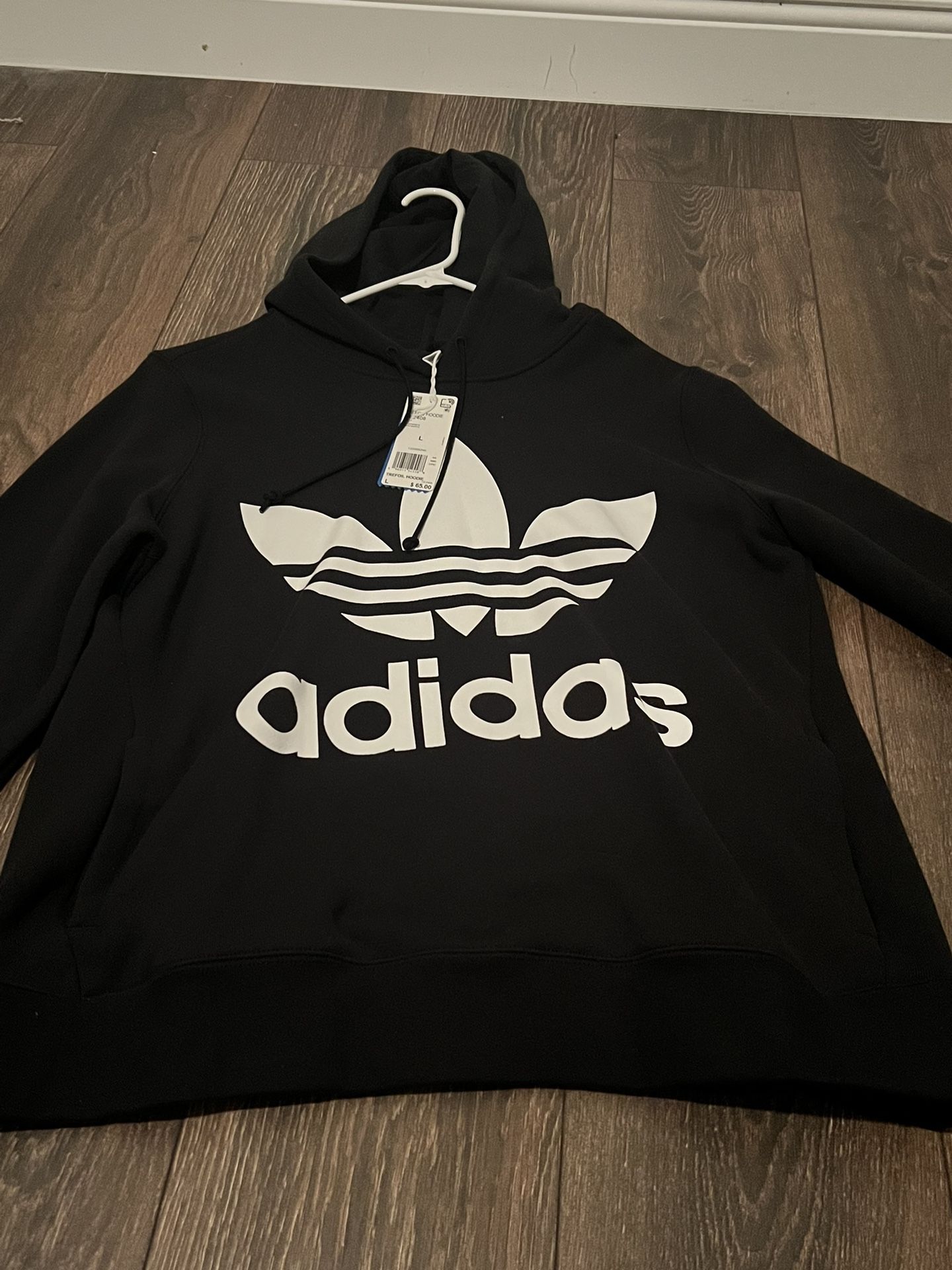 Adidas Sweater & Hat 