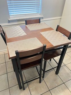 Table free