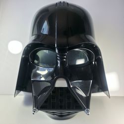 Disney Store Star Wars Darth Vader Adjustable Full Face Mask Fun Voice Changer!