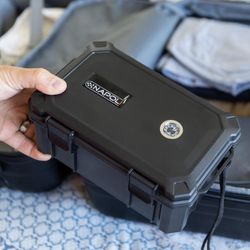 Portable All Weather Waterproof Ptorective Hard Case Universal built-in hygrometer ' Cigar Preserve case