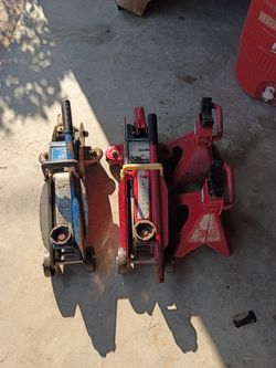 Jack's and stands