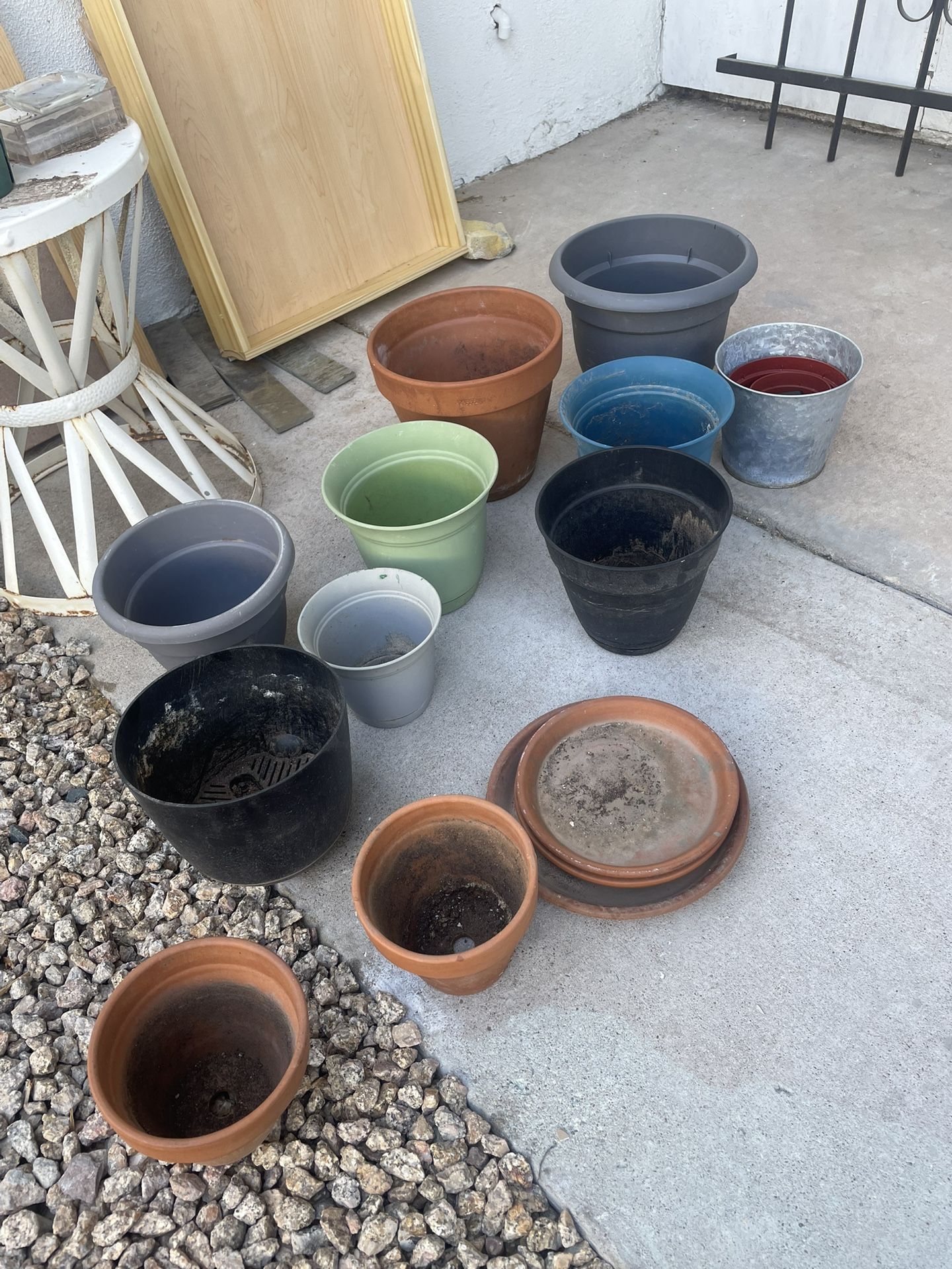 Plant Pots And Planters (Lot Of 11)