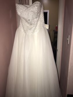 Wedding dress