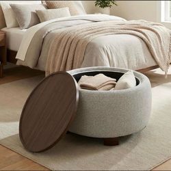 Round Ottoman w/ Solid Wood Top and Legs - VK413BEI