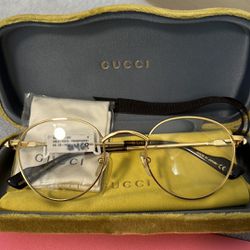 Gucci Unisex Eye Glasses With Case