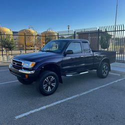 1999 Toyota Tacoma