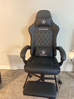 Gaming chair