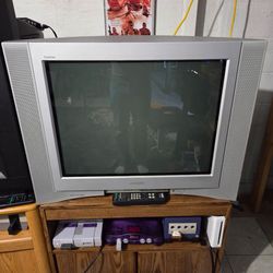 G1 modded Sony Trinitron KV27FV300. Retrogaming. Video Games.