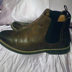 MENS BOOTS