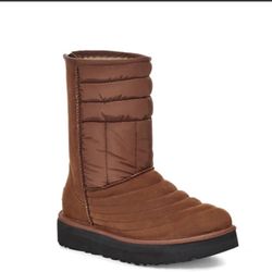 Uggs Unisex Boots M/9  W/10.5 