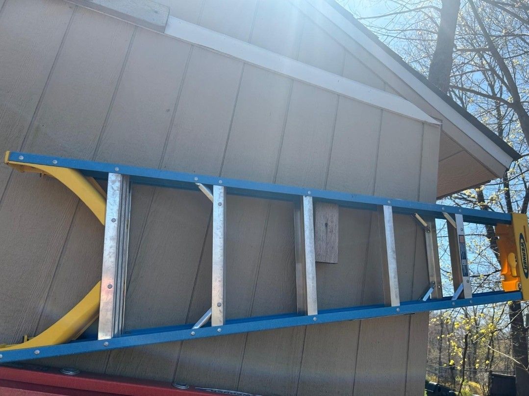 Warner Ladder
