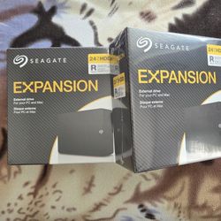 Seagate Expansion 24TB External Hard Drive